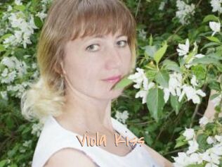 Viola_Kiss_