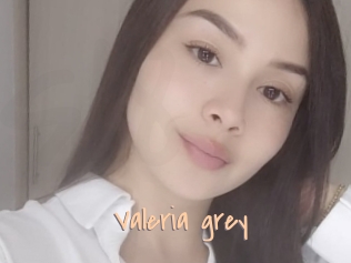 Valeria_grey