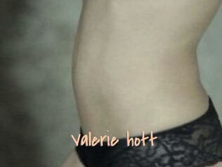 Valerie_hott