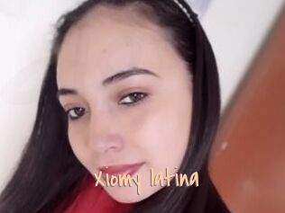 Xiomy_latina