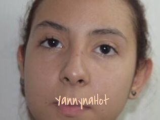 YannynaHot