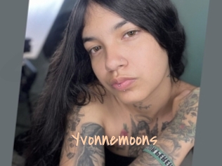 Yvonnemoons